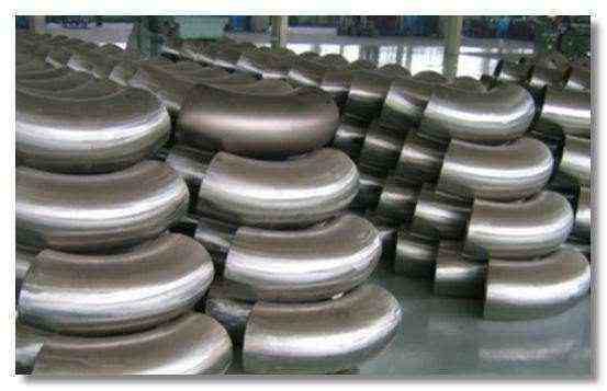 無(wú)縫碳鋼彎頭廠家直銷