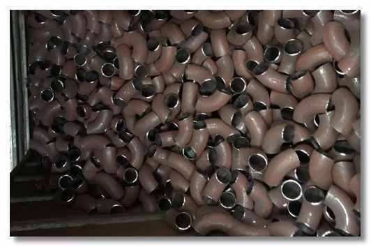 90度大口徑彎頭規(guī)格大全