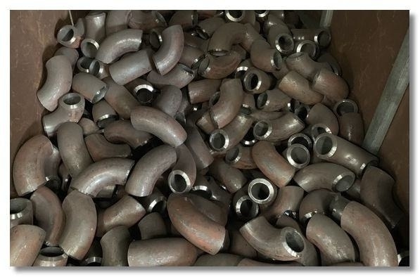 180度對焊彎頭生產(chǎn)廠家